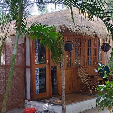 Ruban Yoga Hotel Палолем Екстериор снимка