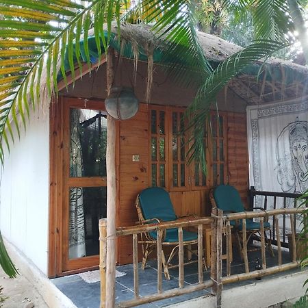 Ruban Yoga Hotel Палолем Екстериор снимка