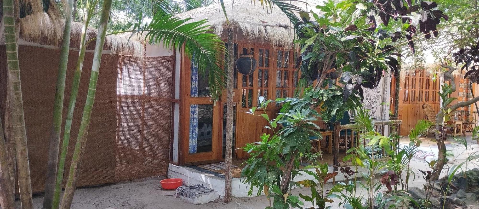 Ruban Yoga Hotel Палолем Екстериор снимка